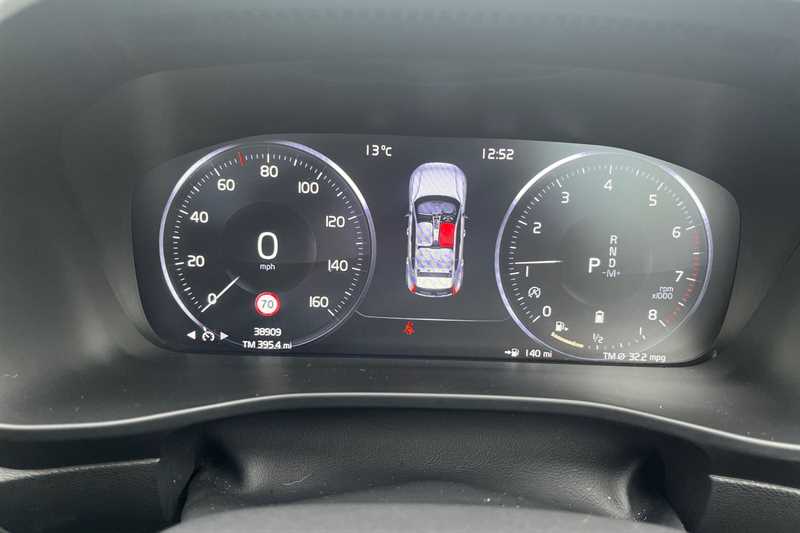 Used Volvo XC40 2021 for sale - 76112567: Photo 20