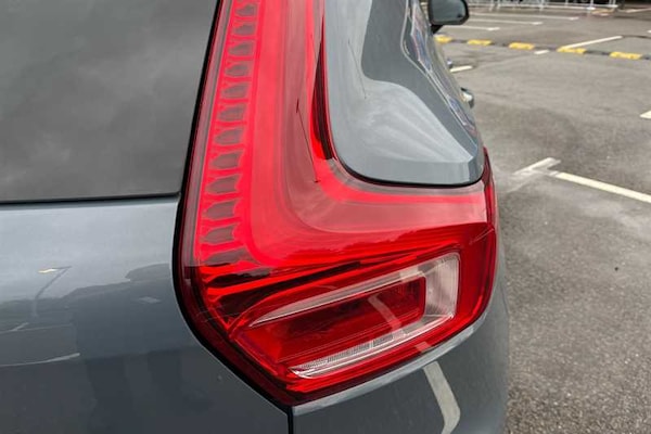 Used Volvo XC40 2021 for sale - 76112567: Photo 33