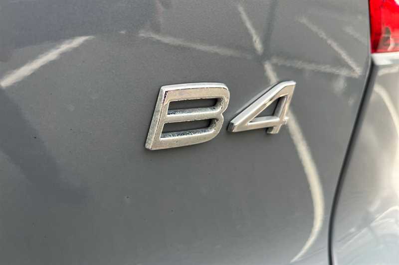 Used Volvo XC40 2021 for sale - 76112567: Photo 34