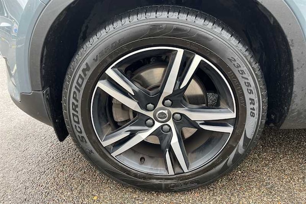 Used Volvo XC40 2021 for sale - 76112567: Photo 41
