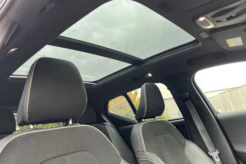 Used Volvo XC40 2021 for sale - 76112567: Photo 47