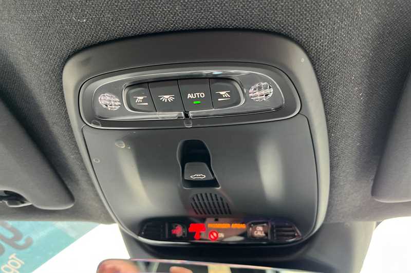 Used Volvo XC40 2021 for sale - 76112567: Photo 57