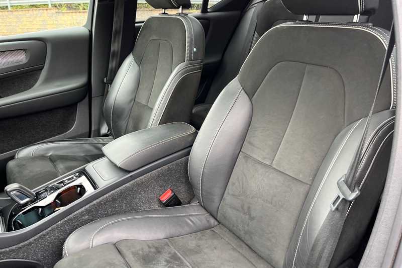 Used Volvo XC40 2021 for sale - 76112567: Photo 60