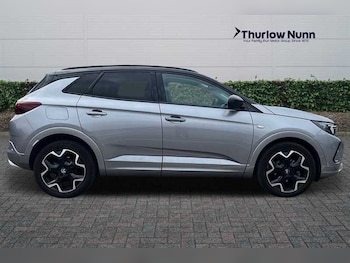 Used Vauxhall Grandland 2024 for sale - 75967259: Photo
