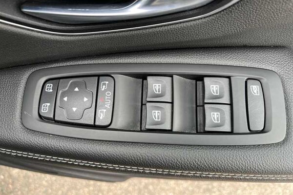 Used Renault Scenic 2018 for sale - 76168983: Photo 16