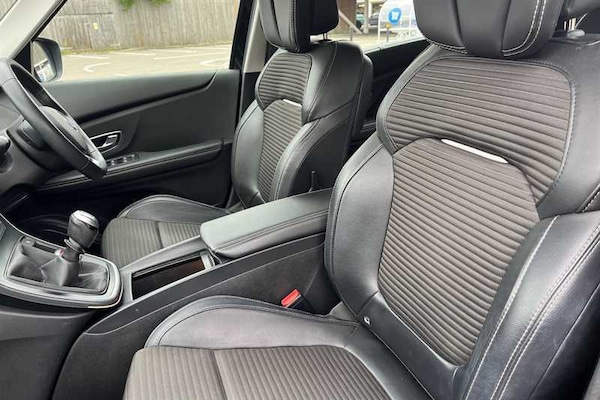 Used Renault Scenic 2018 for sale - 76168983: Photo 57