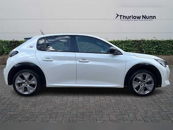 Used Peugeot 208 2021 for sale - 79832432: Photo