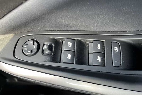 Used Vauxhall Grandland 2023 for sale - 76003737: Photo 16
