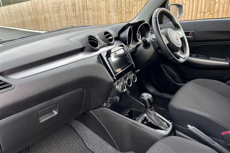 Used Suzuki Swift 2024 for sale - 77560781: Photo 13