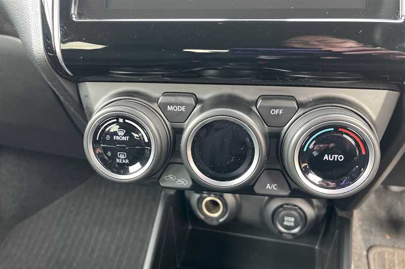 Used Suzuki Swift 2024 for sale - 77560781: Photo 15