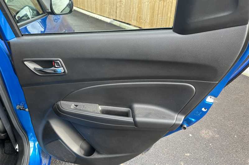 Used Suzuki Swift 2024 for sale - 77560781: Photo 49