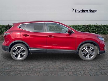 Used Nissan Qashqai 2018 for sale - 77706433: Photo