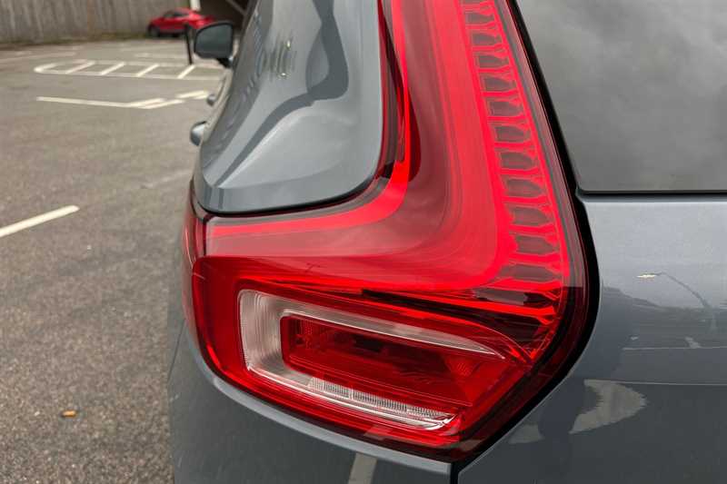 Used Volvo XC40 2021 for sale - 77146420: Photo 36