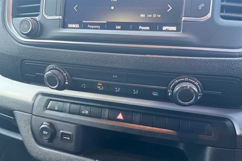 Used Vauxhall Vivaro 2023 for sale - 77513028: Photo 15