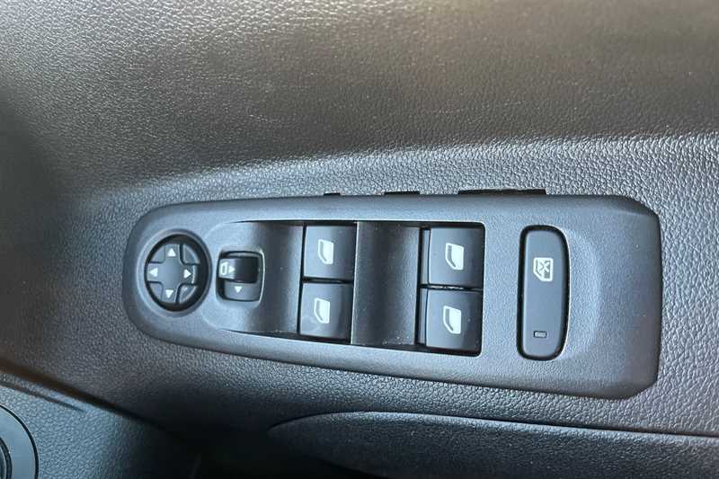 Used Vauxhall Combo Life 2021 for sale - 76624129: Photo 16