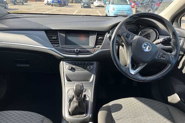 Used Vauxhall Astra 2015 for sale - 76062455: Photo 12