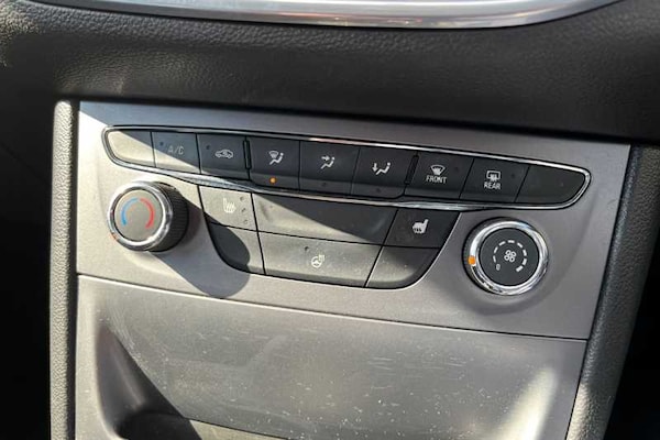 Used Vauxhall Astra 2015 for sale - 76062455: Photo 15