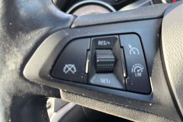 Used Vauxhall Astra 2015 for sale - 76062455: Photo 21
