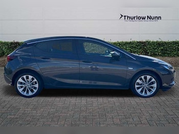 Used Vauxhall Astra 2015 for sale - 76062455: Photo 2