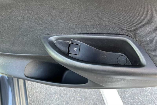 Used Vauxhall Astra 2015 for sale - 76062455: Photo 42