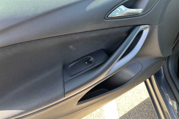 Used Vauxhall Astra 2015 for sale - 76062455: Photo 44