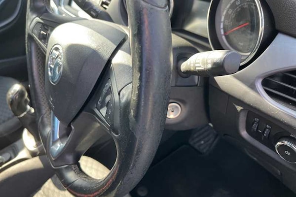 Used Vauxhall Astra 2015 for sale - 76062455: Photo 54