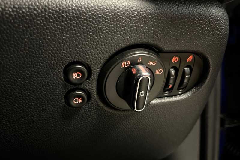 Used MINI Hatch 2018 for sale - 78009665: Photo 51