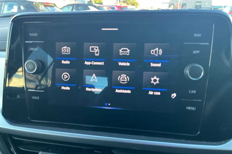 Used Volkswagen T-Roc 2022 for sale - 77146925: Photo 17