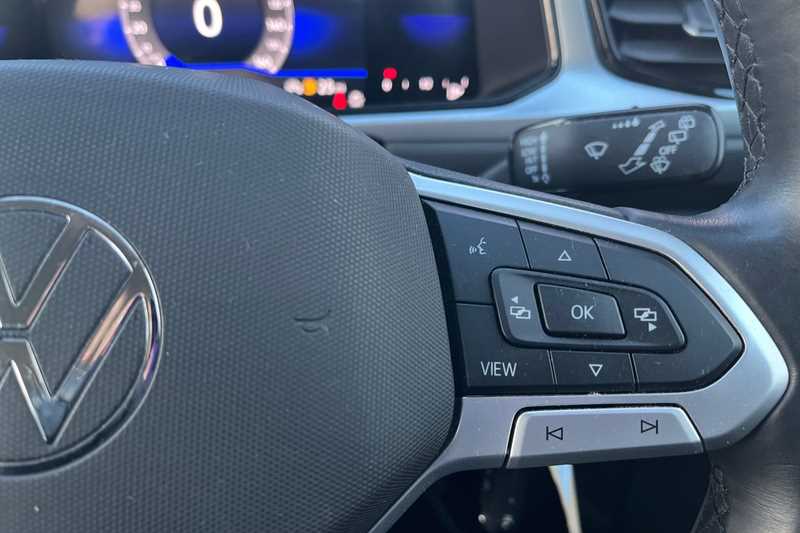 Used Volkswagen T-Roc 2022 for sale - 77146925: Photo 22