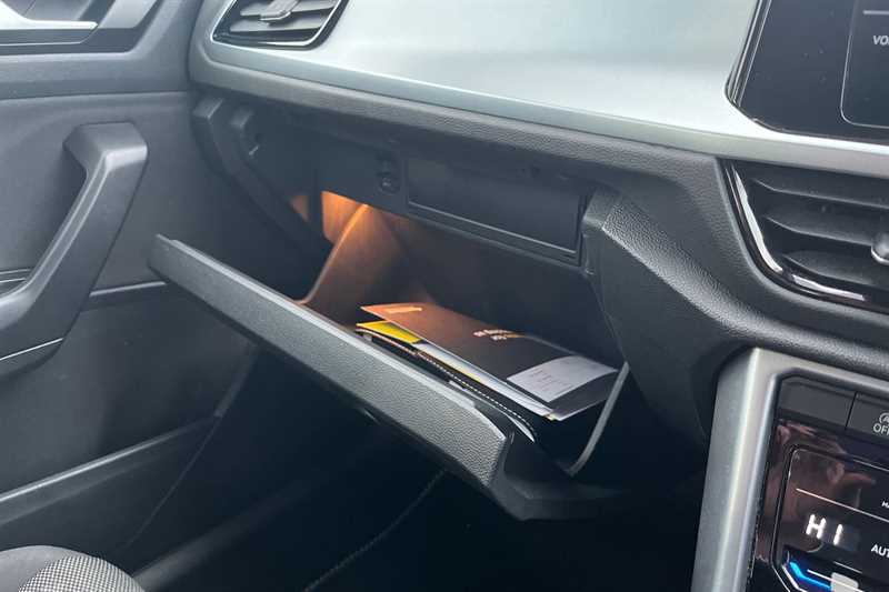 Used Volkswagen T-Roc 2022 for sale - 77471500: Photo 34