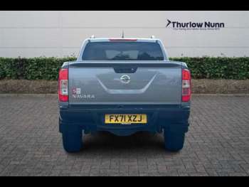 Used Nissan Navara 2021 for sale - 74752836: Photo