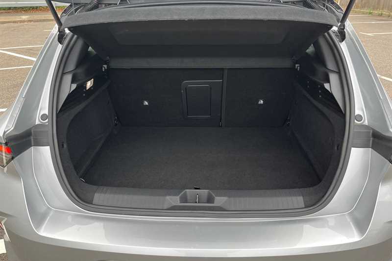 Used Vauxhall Astra 2024 for sale - 77146167: Photo 24