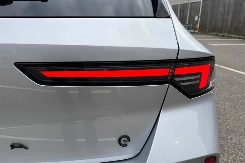 Used Vauxhall Astra 2024 for sale - 77146167: Photo 34