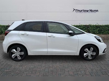Used Honda Jazz 2020 for sale - 76400883: Photo