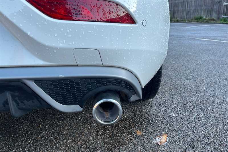 Used Volvo V40 2016 for sale - 76648382: Photo 35