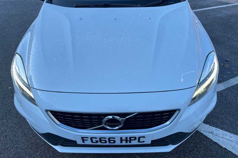 Used Volvo V40 2016 for sale - 76648382: Photo 42