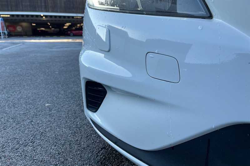 Used Volvo V40 2016 for sale - 76648382: Photo 46