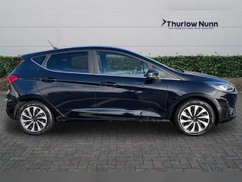 Used Ford Fiesta 2022 for sale - 76610013: Photo