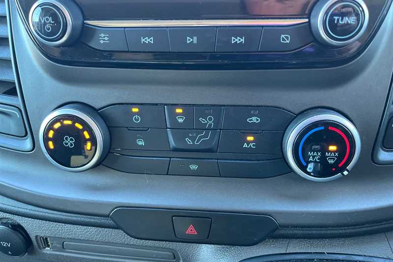 Used Ford Transit Custom 2023 for sale - 77146055: Photo 15