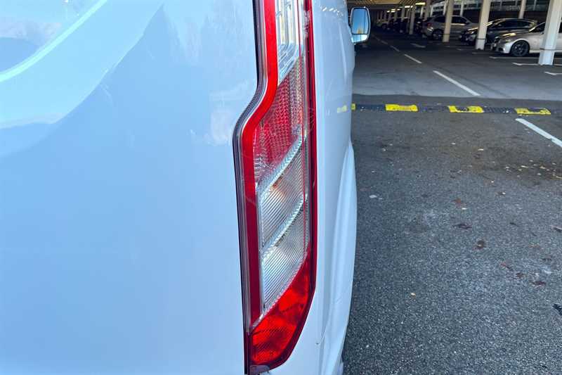 Used Ford Transit Custom 2023 for sale - 77146055: Photo 31