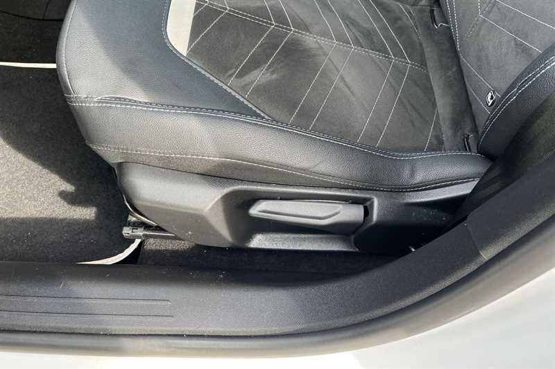 Used Vauxhall Corsa 2023 for sale - 76261990: Photo 51