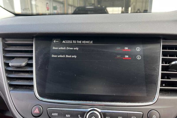 Used Vauxhall Crossland 2022 for sale - 76217445: Photo 34