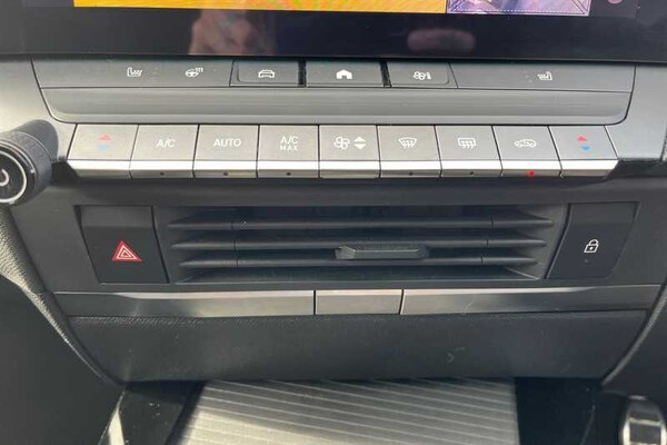 Used Vauxhall Astra 2023 for sale - 76204125: Photo 15