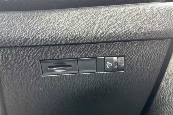 Used Vauxhall Astra 2023 for sale - 76204125: Photo 39