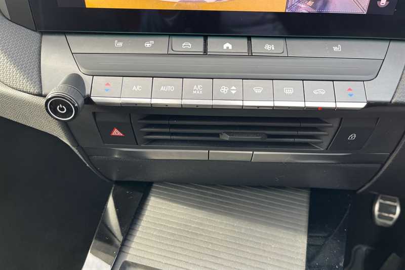 Used Vauxhall Astra 2023 for sale - 76204125: Photo 45