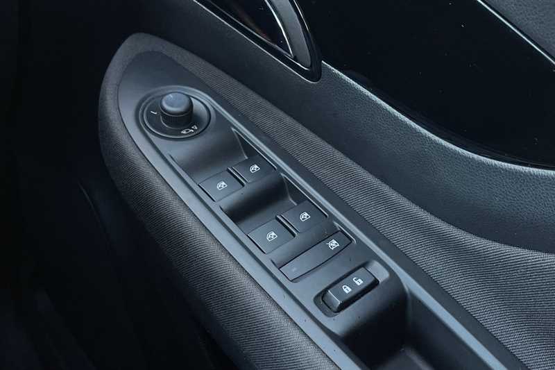 Used Vauxhall Mokka X for sale - 76999816: Photo 16