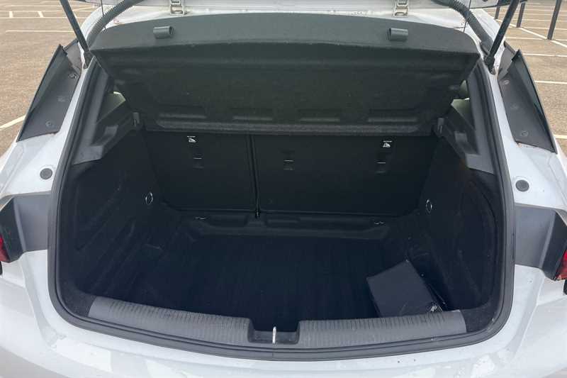 Used Vauxhall Astra 2017 for sale - 77389159: Photo 24