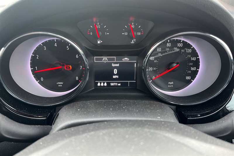 Used Vauxhall Astra 2017 for sale - 77389159: Photo 51