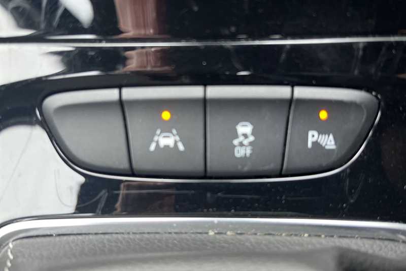 Used Vauxhall Astra 2017 for sale - 77389159: Photo 55