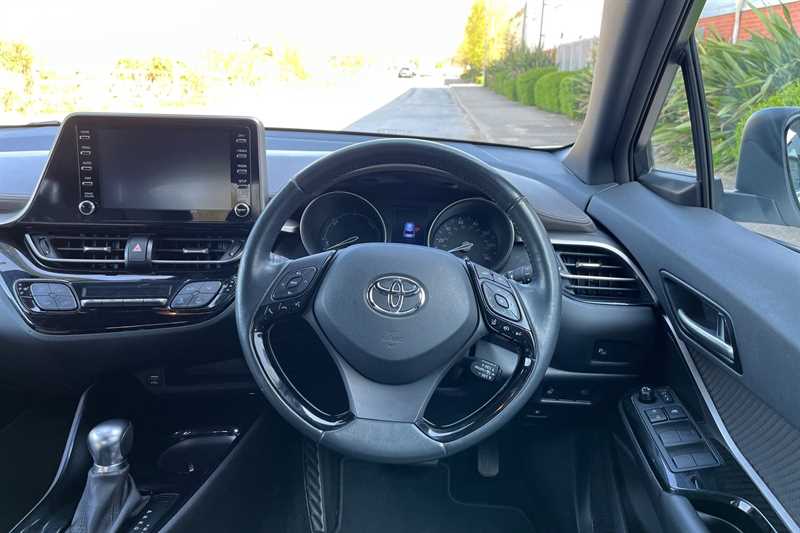 Used Toyota C-HR 2021 for sale - 76169137: Photo 11